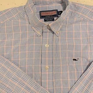 Vineyard Vines Men’s Light Blue and Pink Plaid Button-Down - Size M